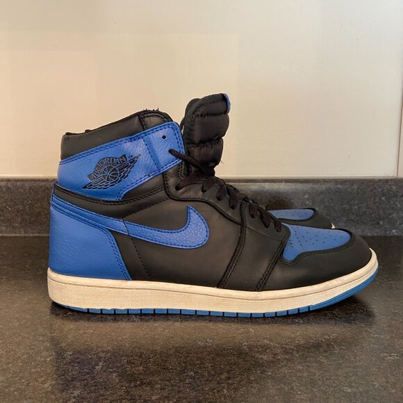 Jordan 1 Retro High OG 'Royal Blue' - Size 11 - Picture 2 of 10